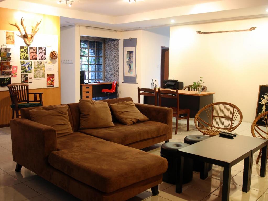 Morning Glory Guest House กูชิง ภายนอก รูปภาพ